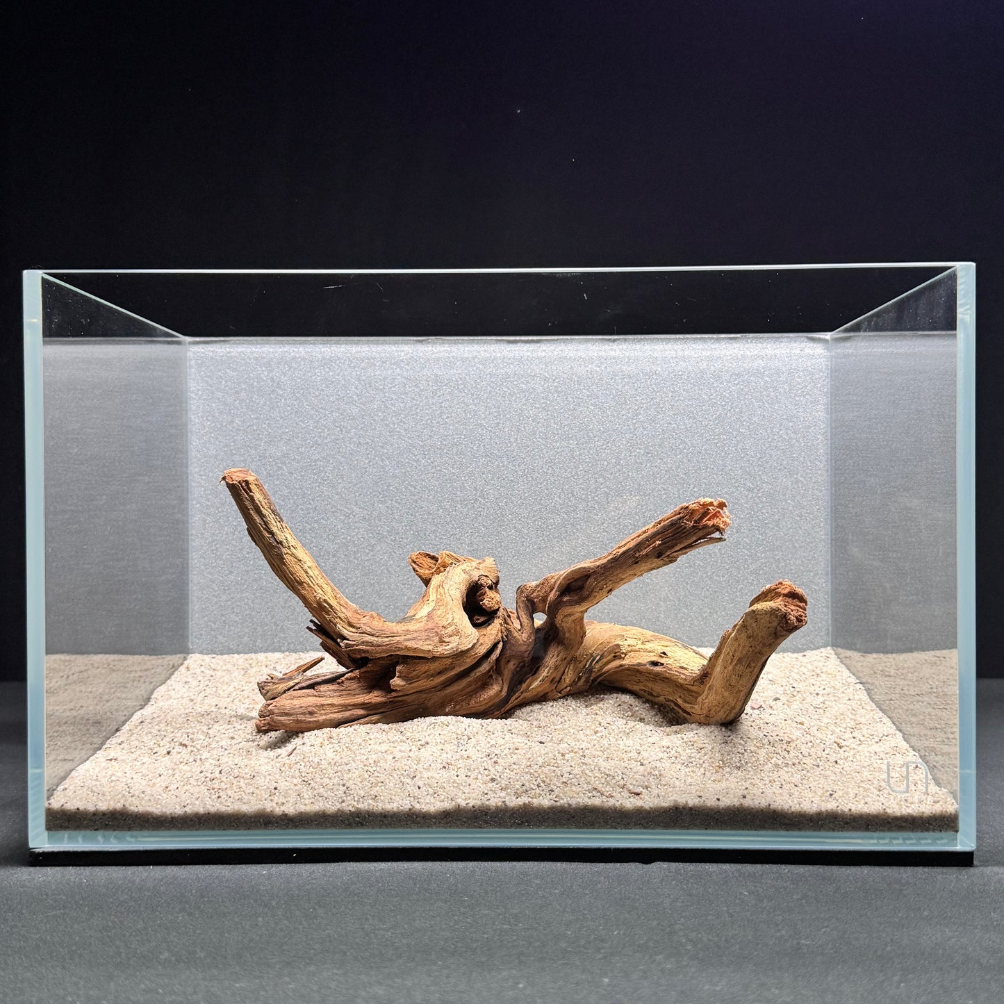 Centerpiece Malaysian Driftwood for Aquarium (8-10")